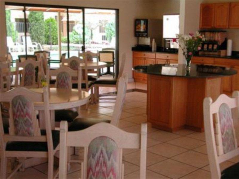 Holiday Inn Express Sedona - Oak Creek By Ihg Restoran gambar
